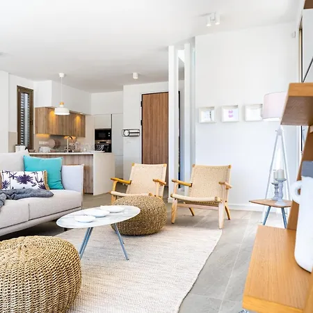 Waves 3-bedroom In Protaras * Paralimni