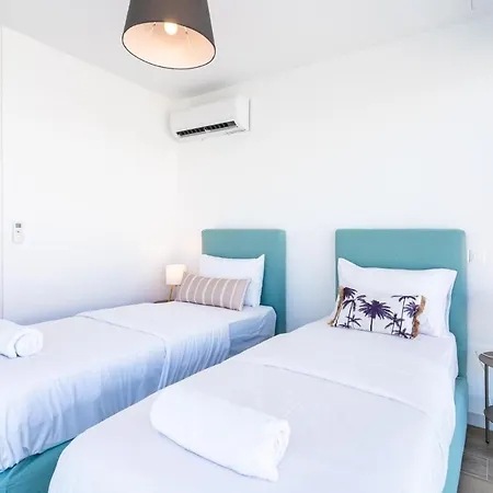 Waves 3-bedroom In Protaras Paralimni