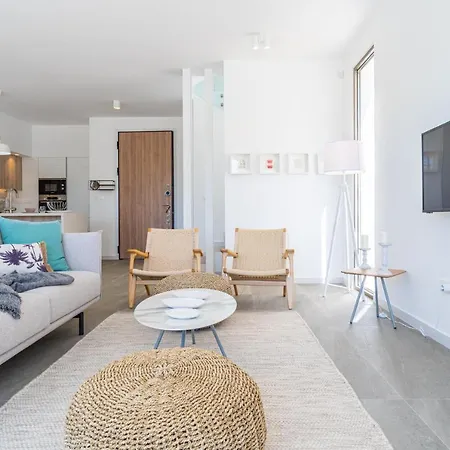 Waves 3-bedroom In Protaras * Paralimni
