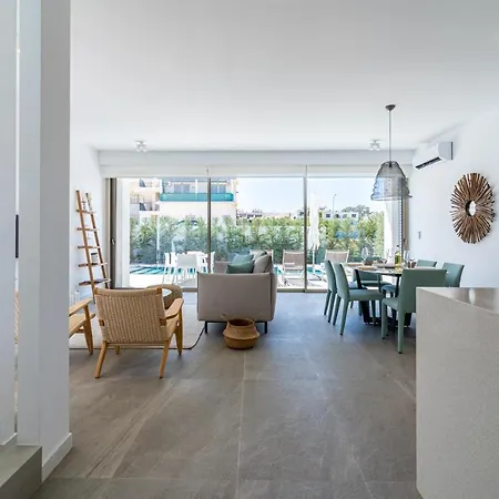 Waves 3-bedroom In Protaras Villa *