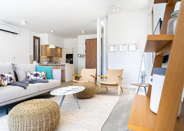 Waves 3-bedroom In Protaras * Paralimni