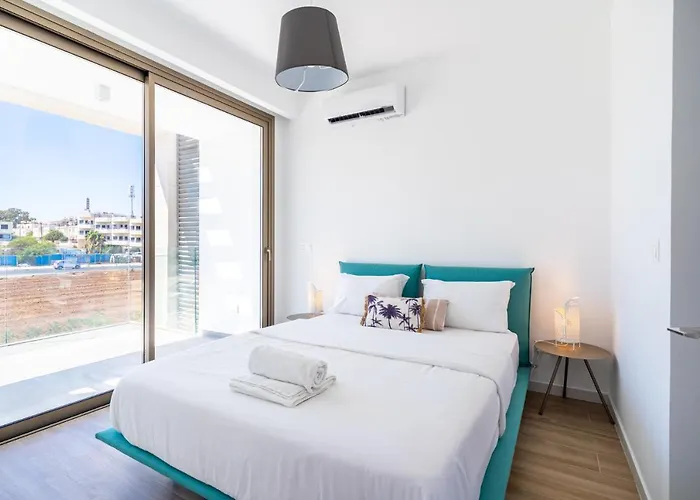 Waves 3-bedroom In Protaras Villa